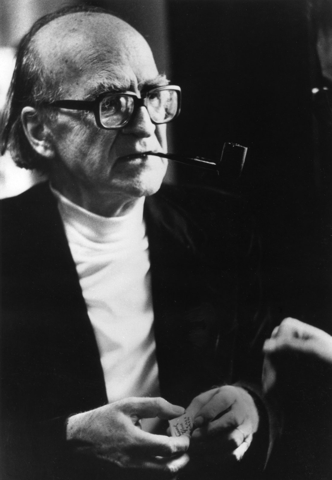 stiati_ca_mircea_eliade
