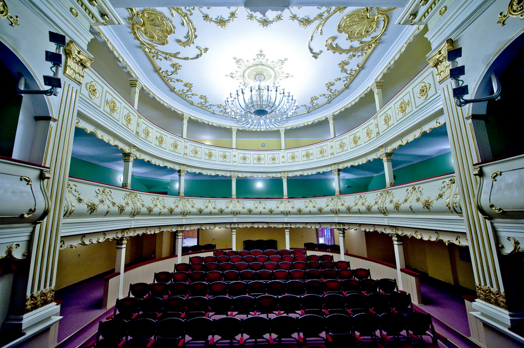 stiati_ca_teatrul_din_oravita
